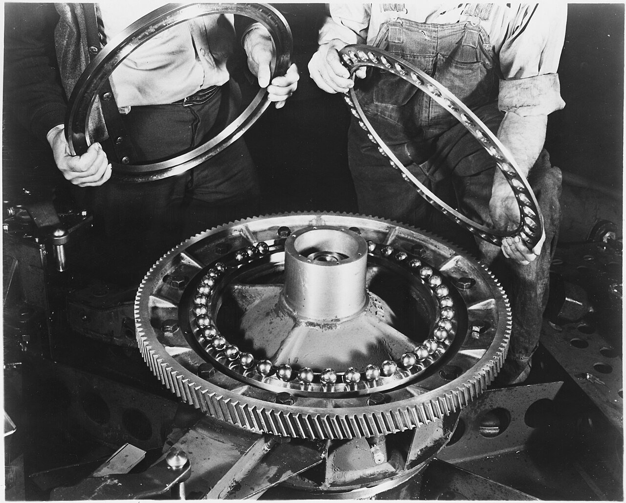 How to Choose the Right Thin Section Bearings for Your Application - SINO BEARINGS